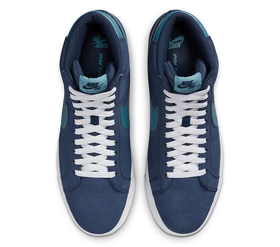 Nike SB Zoom Blazer Mid - Midnight Navy/Noise Aqua 3 Nike SB Zoom Blazer Mid - Midnight Navy/Noise Aqua - Image 3