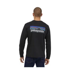 Patagonia Men's Long-Sleeve P-6 Logo Responsibili-Tee Black 2024 5 Patagonia Men's Long-Sleeve P-6 Logo Responsibili-Tee Black 2024 -Men Clothing Shop Patagona Men s Long Sleeve P 6 Logo Responsibili Tee Black 2024 3